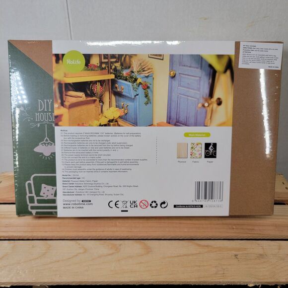 DIY Miniature House: Cathy's Flower House - SEALED - Picture 3 of 10